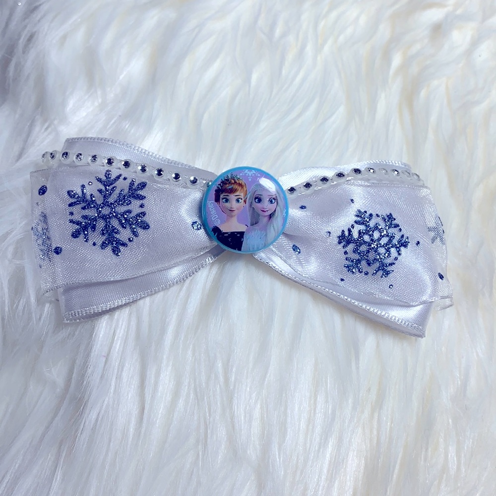 Anna & Elsa Satin Snowflake Hair Clip
